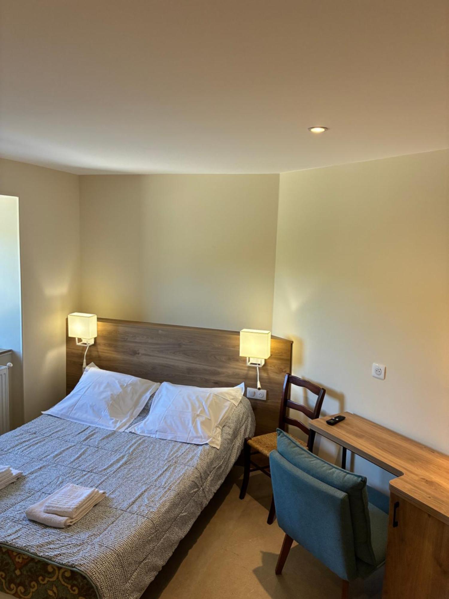 De Saugras Hotel 2*